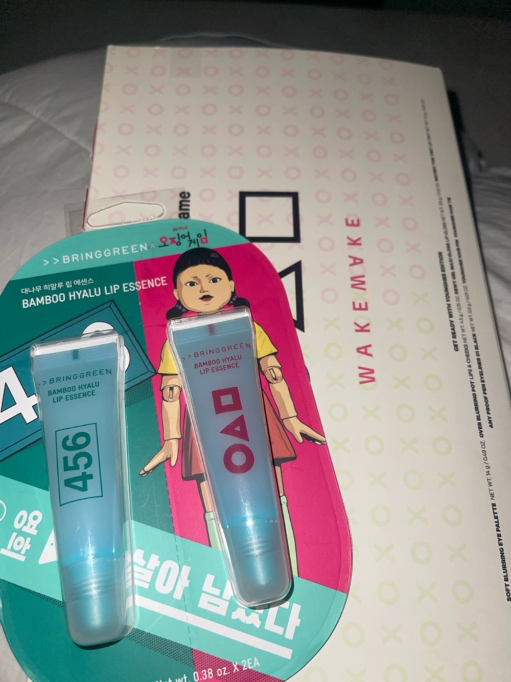 SQUID GAME Makeup Palette + Bamboo Hyalu lip essence
